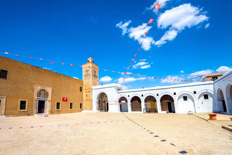 Visitando la mezquita del Barbero Sidi Sahbi